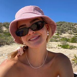 Meet your Posher, Daniella